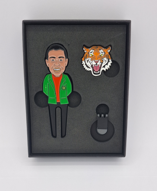 Divot Repair Tool and Ball Marker - Tiger Woods